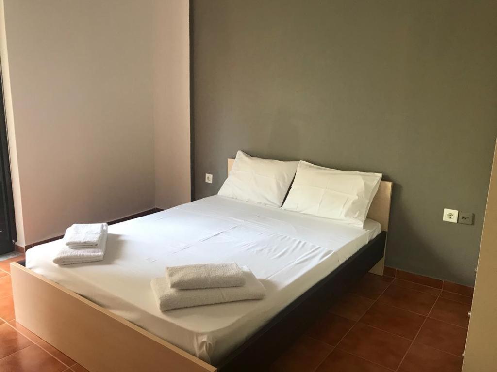Amalthia Hotel Apartments レティムノ エクステリア 写真